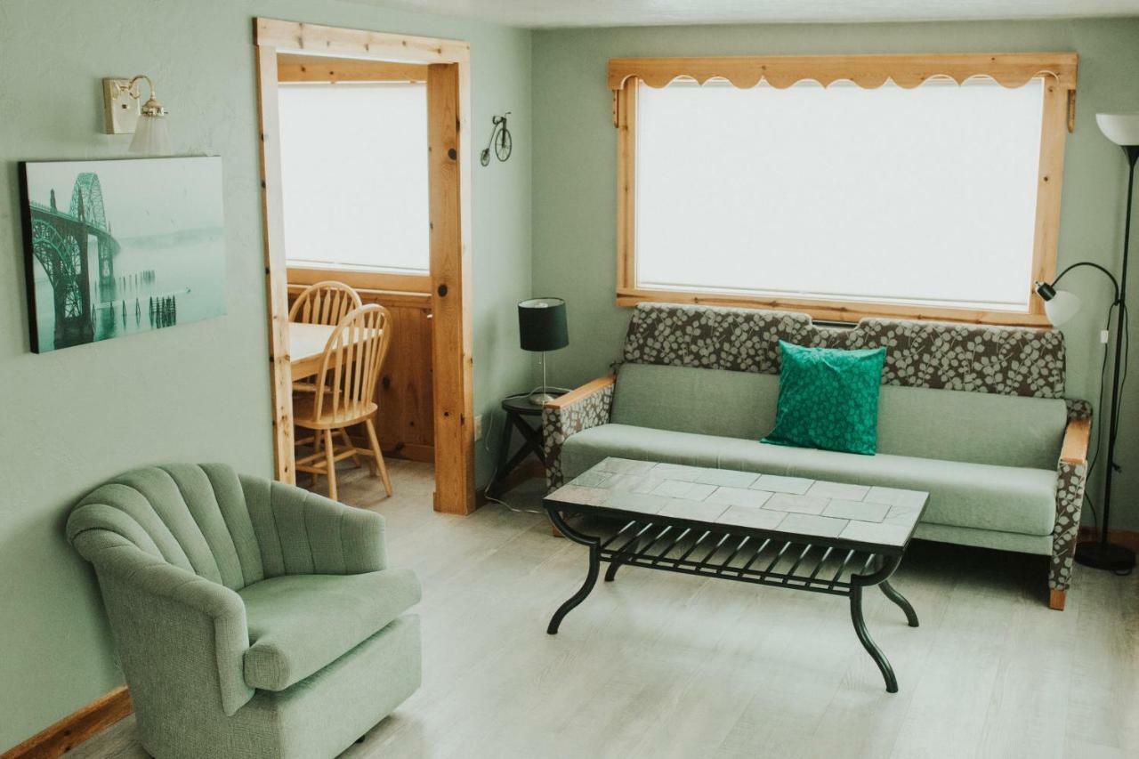 Nye Beach Cottages Tour de Tour de Newport Extérieur photo