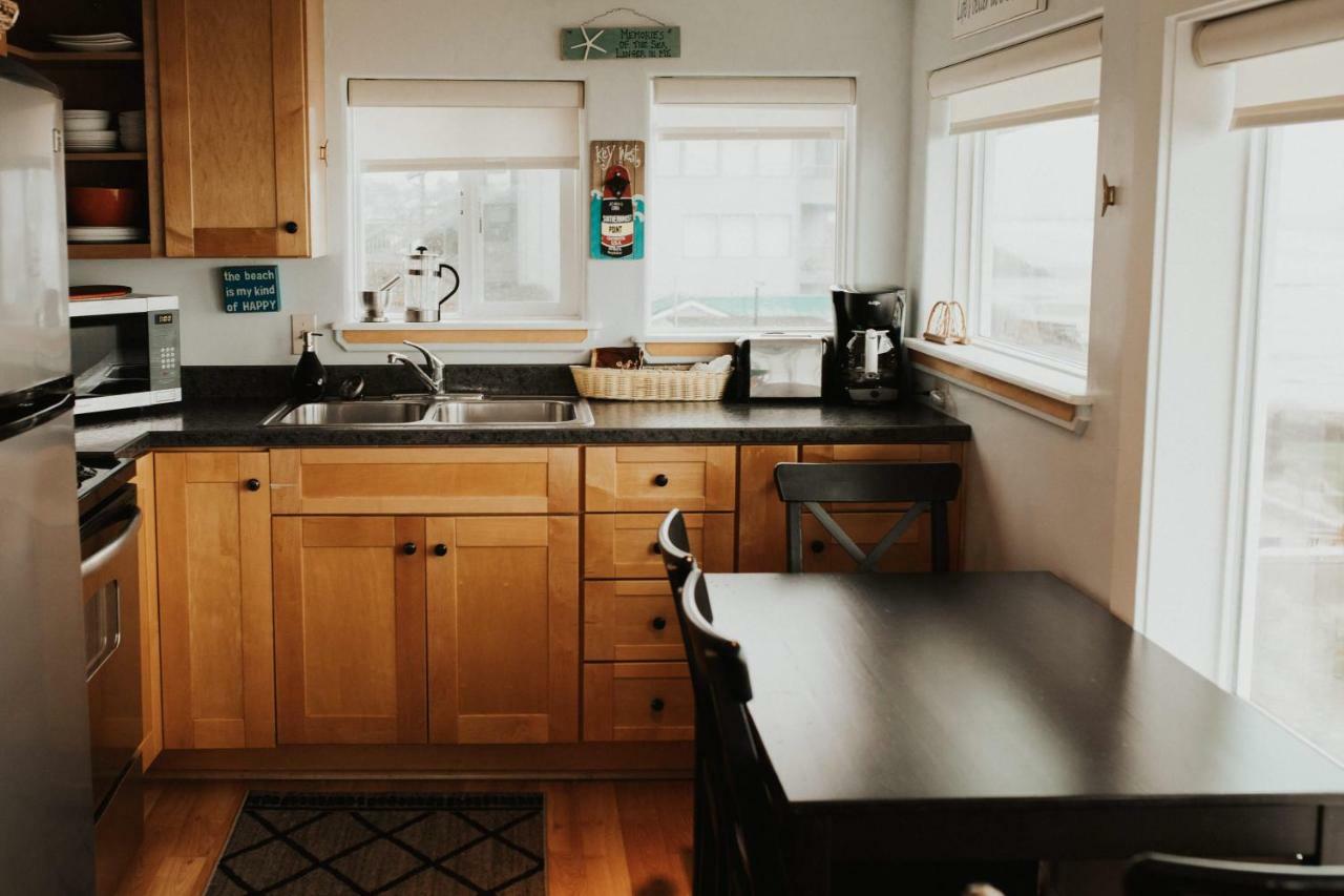 Nye Beach Cottages Tour de Tour de Newport Extérieur photo