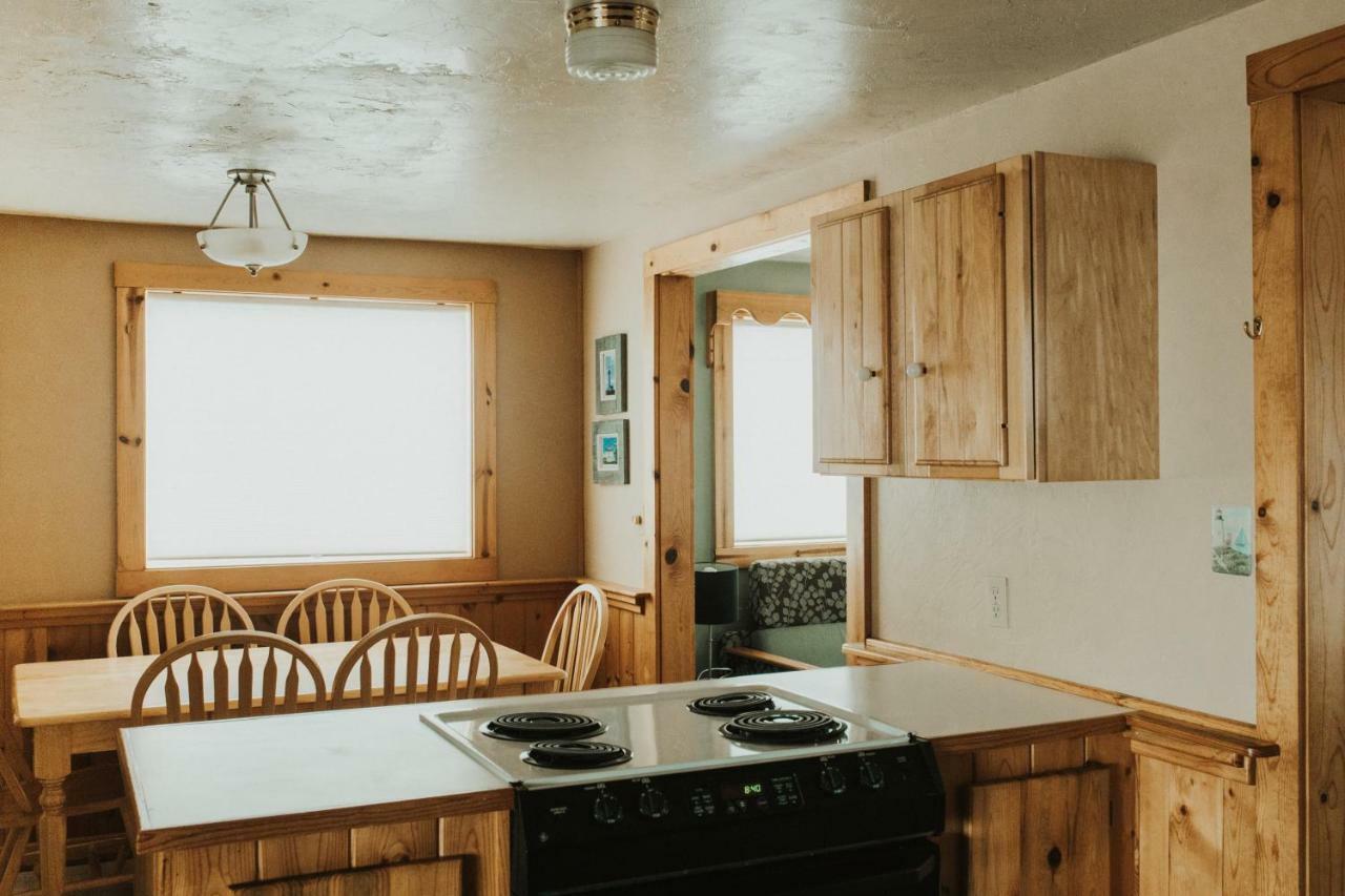 Nye Beach Cottages Tour de Tour de Newport Extérieur photo